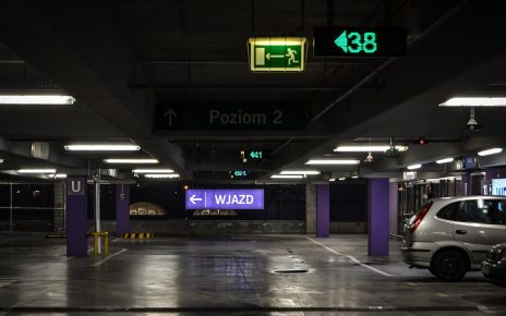 Podziemne parkingi